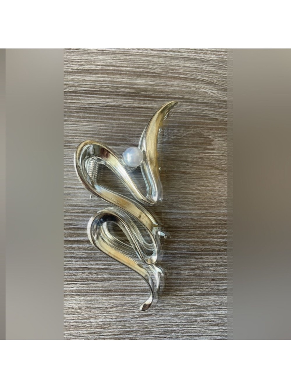 Elegant Silver Pearl Hair Clip for Women A151 - Picture 2 of 4